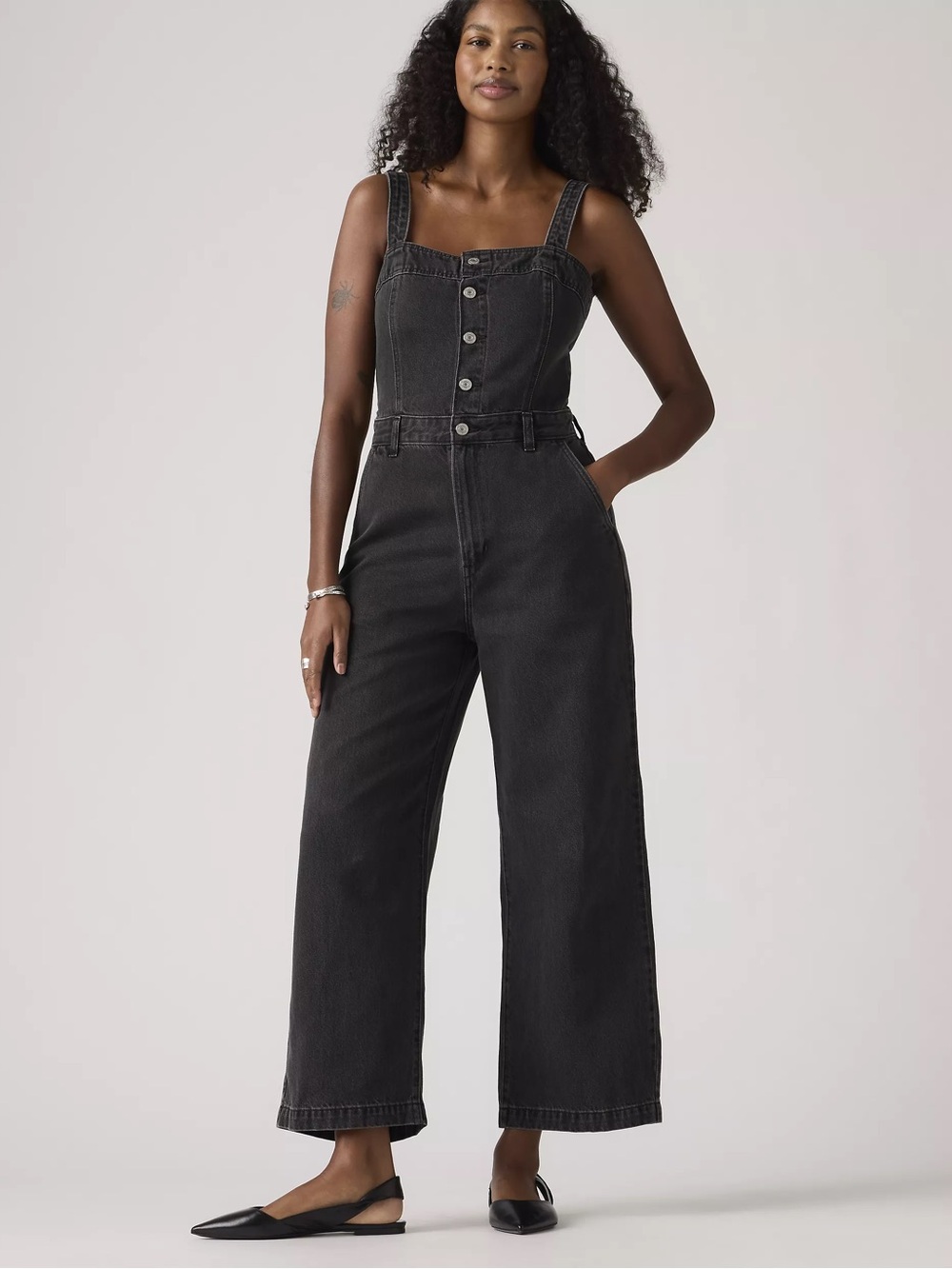💙 Levi’s Black Denim Jumpsuit